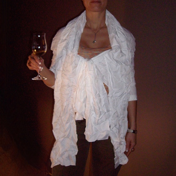 Marie Saint-Pierre designer. White versatile coverall. Light crumpled fabric. S - Picture 8 of 17